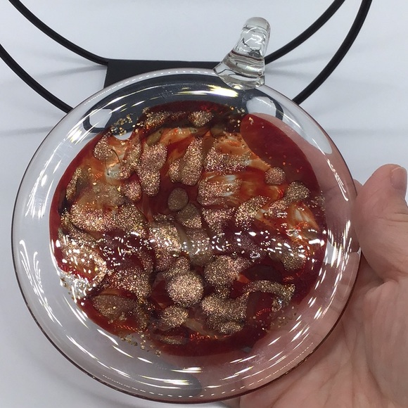 Blown Glass Friendship Circle - Picture 3 of 7